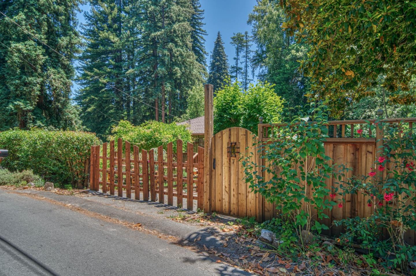 Detail Gallery Image 59 of 71 For 219 Redwood Dr, Felton,  CA 95018 - 3 Beds | 2 Baths