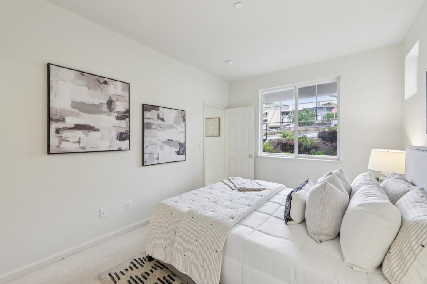 Detail Gallery Image 27 of 37 For 158 Oak Ave, South San Francisco,  CA 94080 - 3 Beds | 3/1 Baths