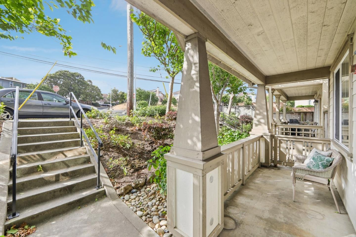 Detail Gallery Image 32 of 37 For 158 Oak Ave, South San Francisco,  CA 94080 - 3 Beds | 3/1 Baths