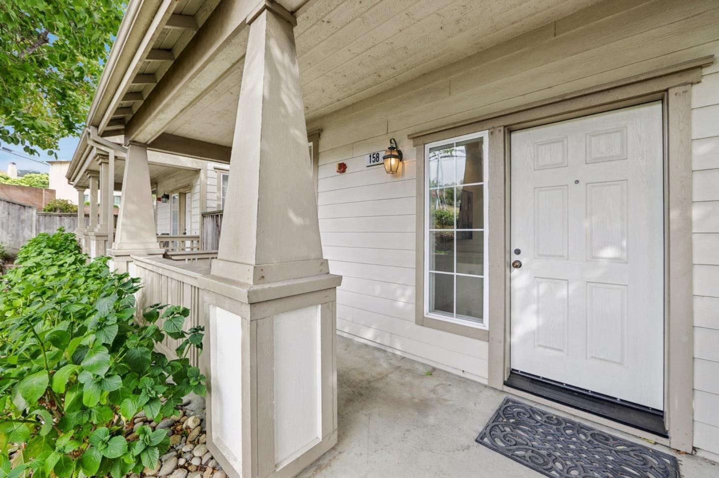 Detail Gallery Image 33 of 37 For 158 Oak Ave, South San Francisco,  CA 94080 - 3 Beds | 3/1 Baths