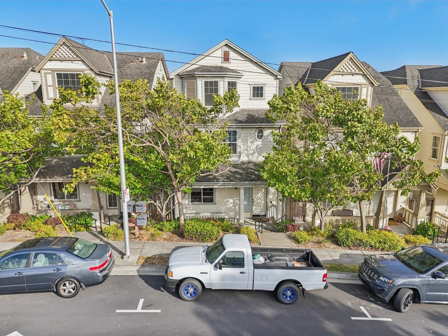 Detail Gallery Image 34 of 37 For 158 Oak Ave, South San Francisco,  CA 94080 - 3 Beds | 3/1 Baths