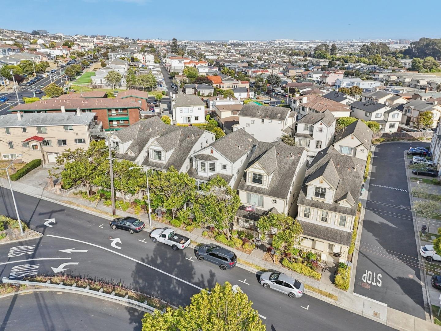 Detail Gallery Image 36 of 37 For 158 Oak Ave, South San Francisco,  CA 94080 - 3 Beds | 3/1 Baths