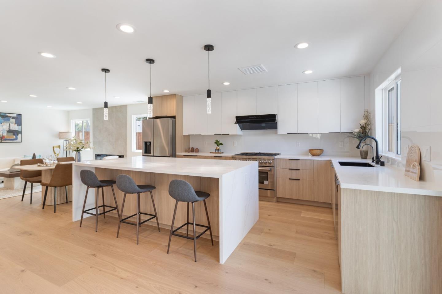 Detail Gallery Image 15 of 48 For 31301 San Andreas Dr, Union City,  CA 94587 - 4 Beds | 3 Baths