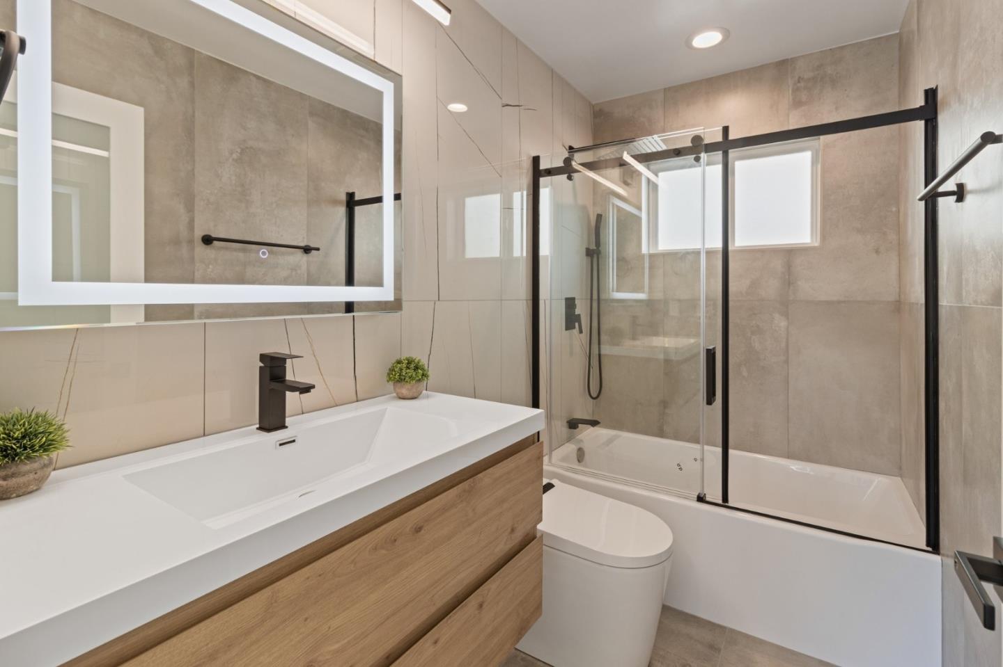 Detail Gallery Image 27 of 48 For 31301 San Andreas Dr, Union City,  CA 94587 - 4 Beds | 3 Baths