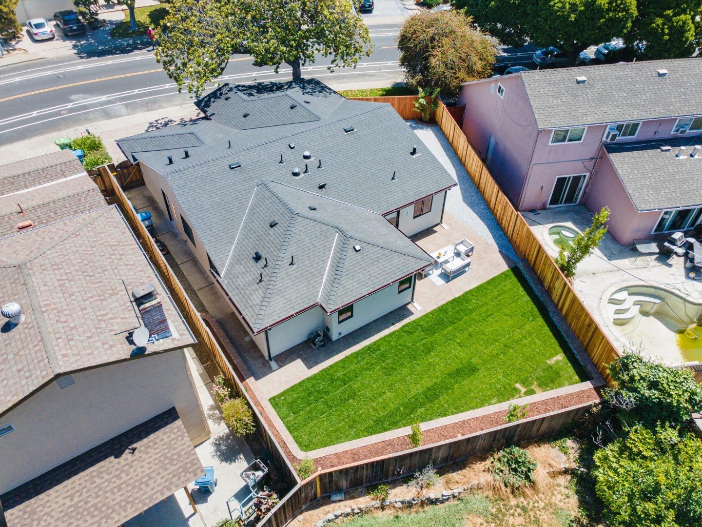 Detail Gallery Image 46 of 48 For 31301 San Andreas Dr, Union City,  CA 94587 - 4 Beds | 3 Baths
