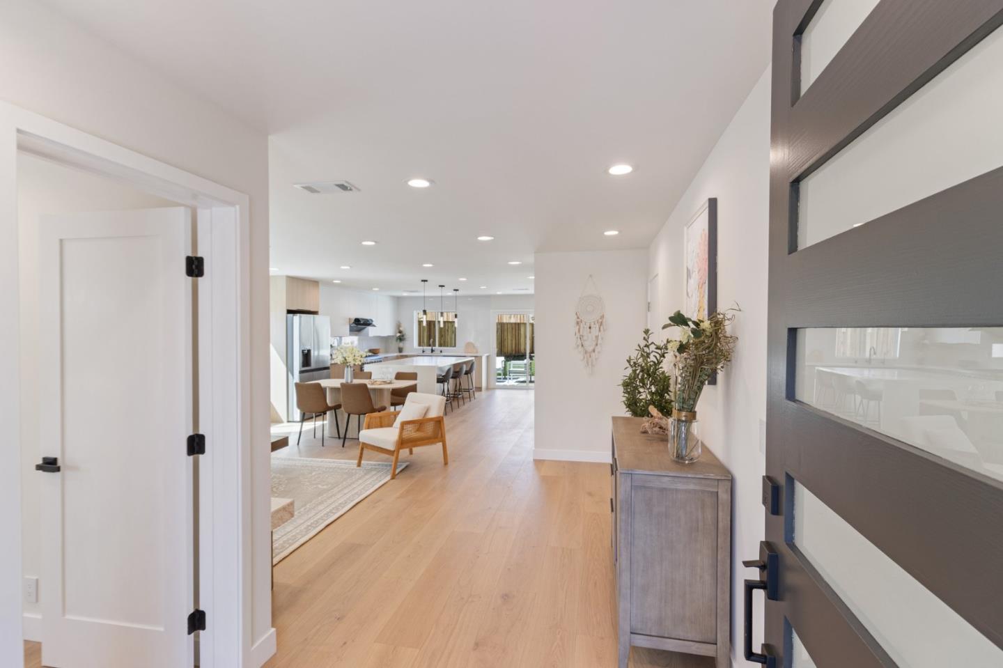 Detail Gallery Image 7 of 48 For 31301 San Andreas Dr, Union City,  CA 94587 - 4 Beds | 3 Baths