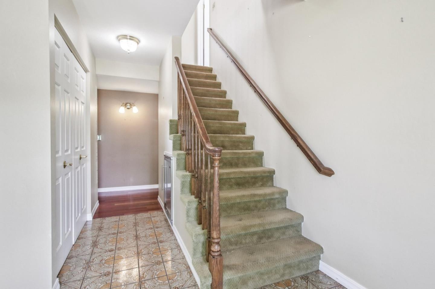 Detail Gallery Image 5 of 36 For 17365 Oak Leaf Dr, Morgan Hill,  CA 95037 - 4 Beds | 2/1 Baths