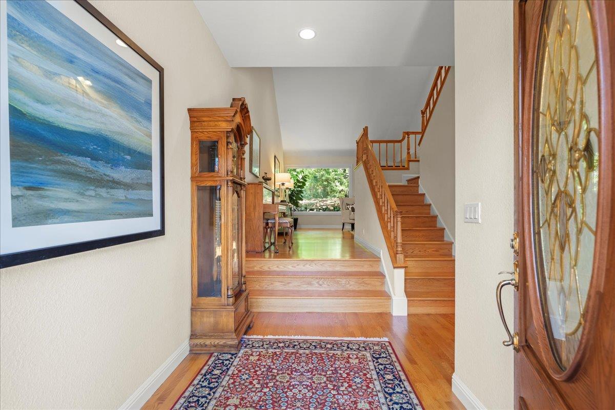 Detail Gallery Image 4 of 27 For 5945 Fiddletown Pl, San Jose,  CA 95120 - 3 Beds | 2/1 Baths