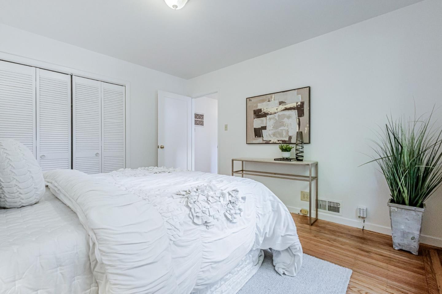 Detail Gallery Image 26 of 74 For 264 Arroyo Dr, Pacifica,  CA 94044 - 3 Beds | 1 Baths
