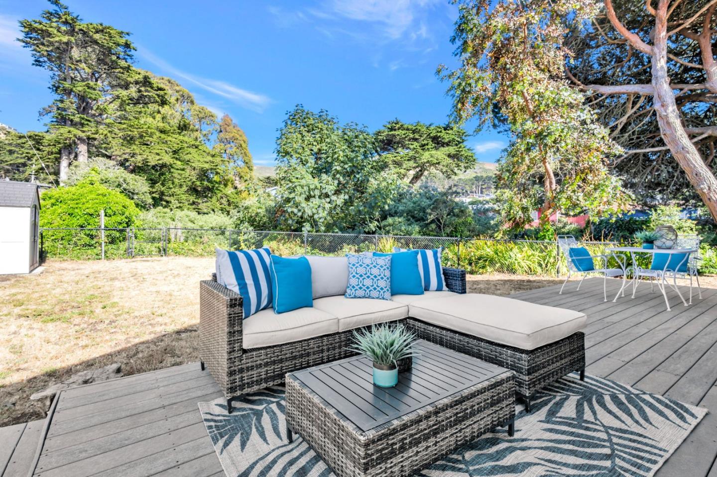 Detail Gallery Image 39 of 74 For 264 Arroyo Dr, Pacifica,  CA 94044 - 3 Beds | 1 Baths