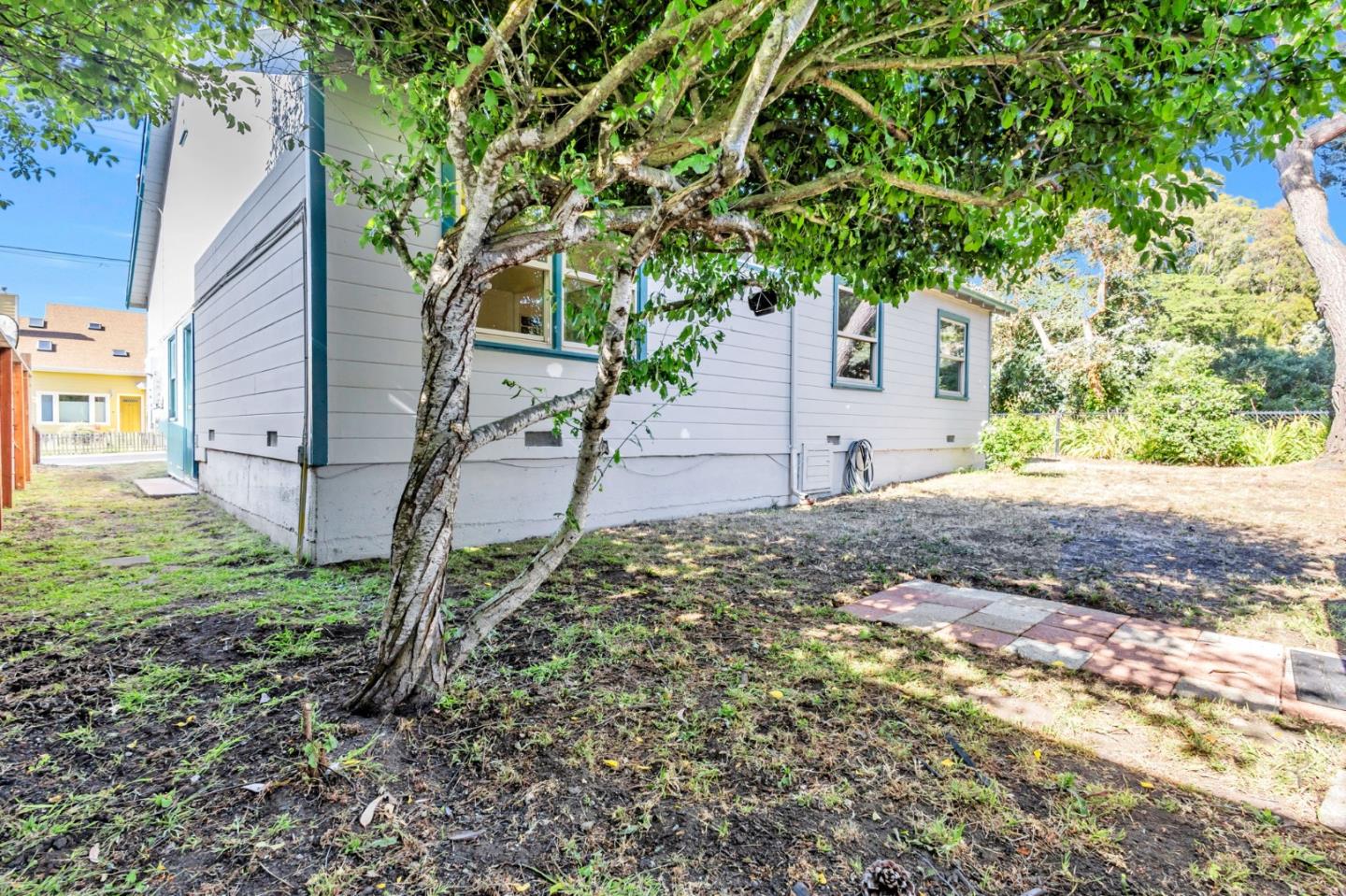 Detail Gallery Image 41 of 74 For 264 Arroyo Dr, Pacifica,  CA 94044 - 3 Beds | 1 Baths