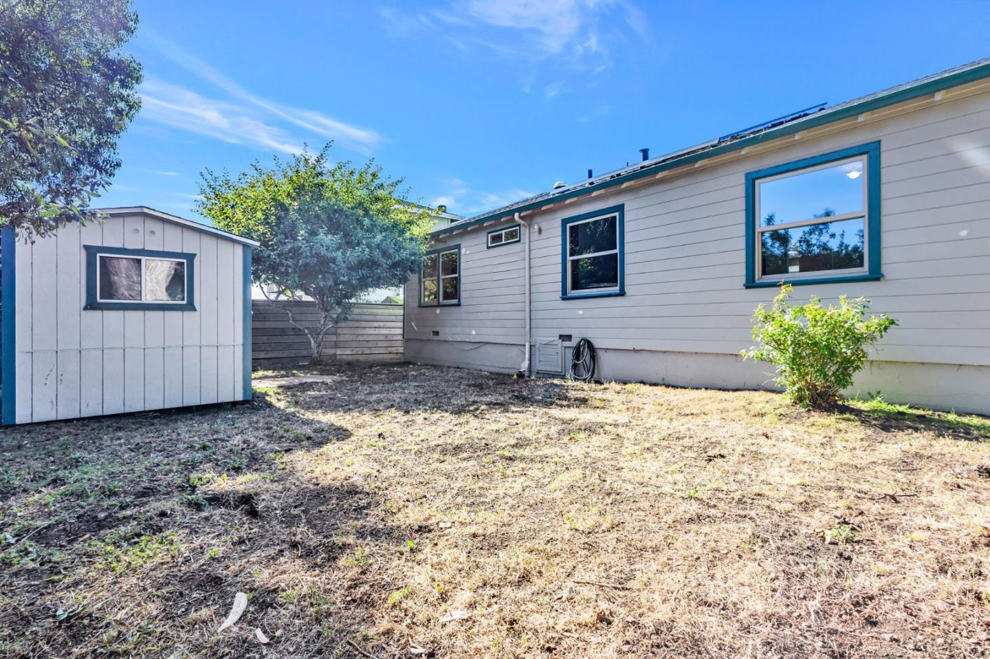 Detail Gallery Image 45 of 74 For 264 Arroyo Dr, Pacifica,  CA 94044 - 3 Beds | 1 Baths