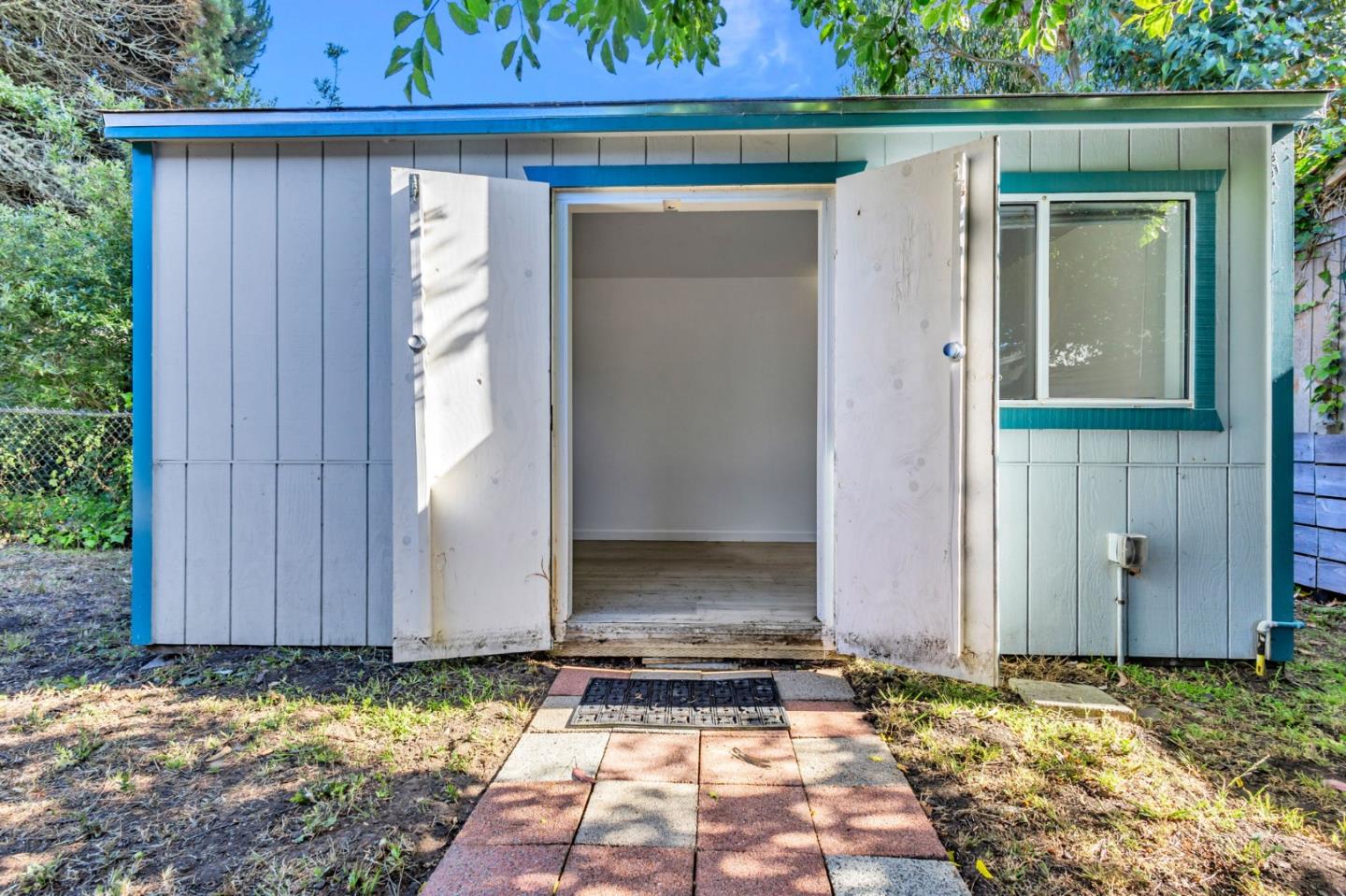 Detail Gallery Image 48 of 74 For 264 Arroyo Dr, Pacifica,  CA 94044 - 3 Beds | 1 Baths