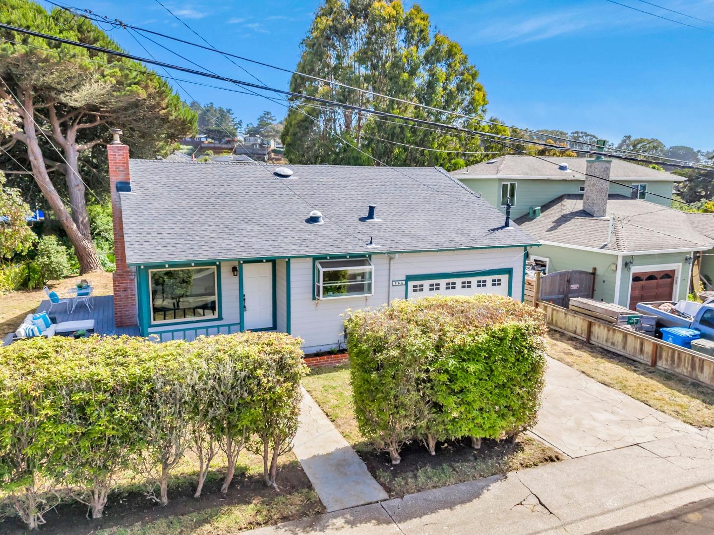 Detail Gallery Image 65 of 74 For 264 Arroyo Dr, Pacifica,  CA 94044 - 3 Beds | 1 Baths