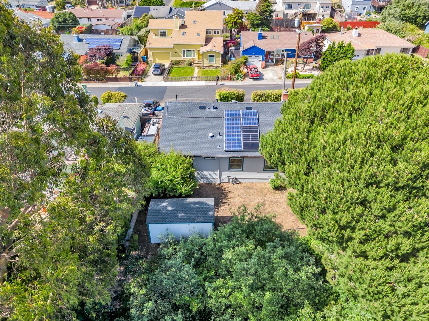Detail Gallery Image 68 of 74 For 264 Arroyo Dr, Pacifica,  CA 94044 - 3 Beds | 1 Baths
