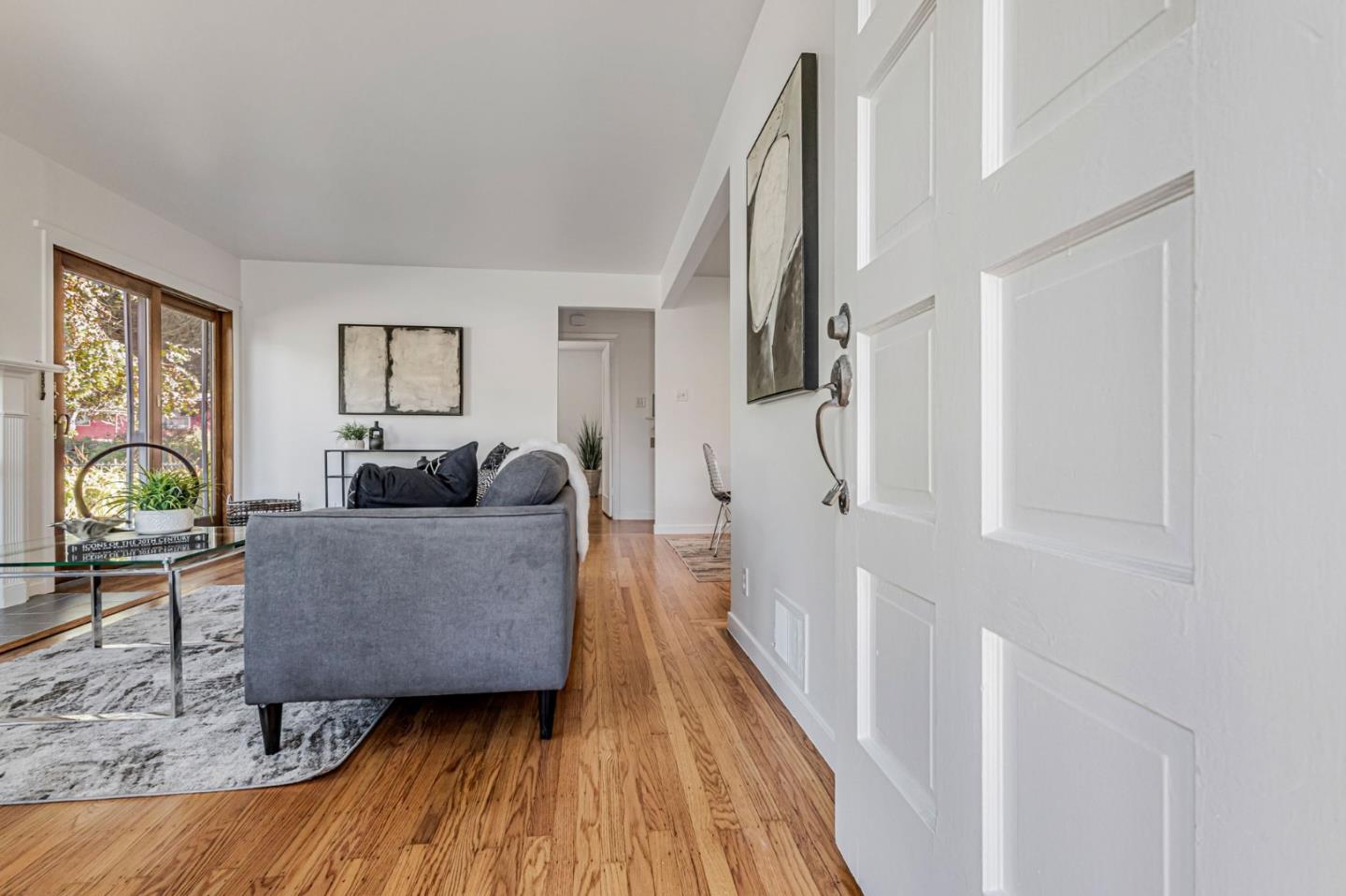 Detail Gallery Image 7 of 74 For 264 Arroyo Dr, Pacifica,  CA 94044 - 3 Beds | 1 Baths