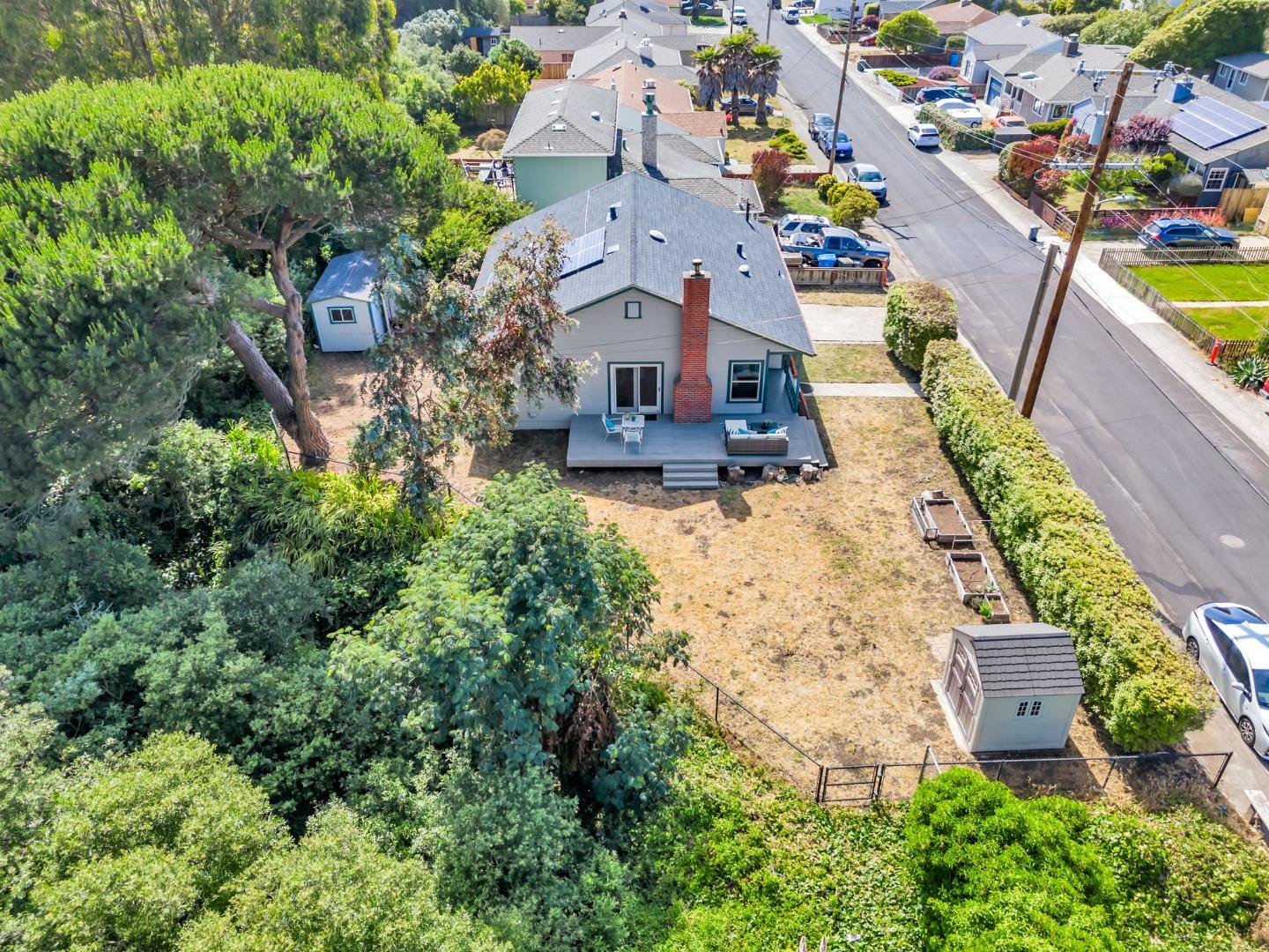 Detail Gallery Image 70 of 74 For 264 Arroyo Dr, Pacifica,  CA 94044 - 3 Beds | 1 Baths