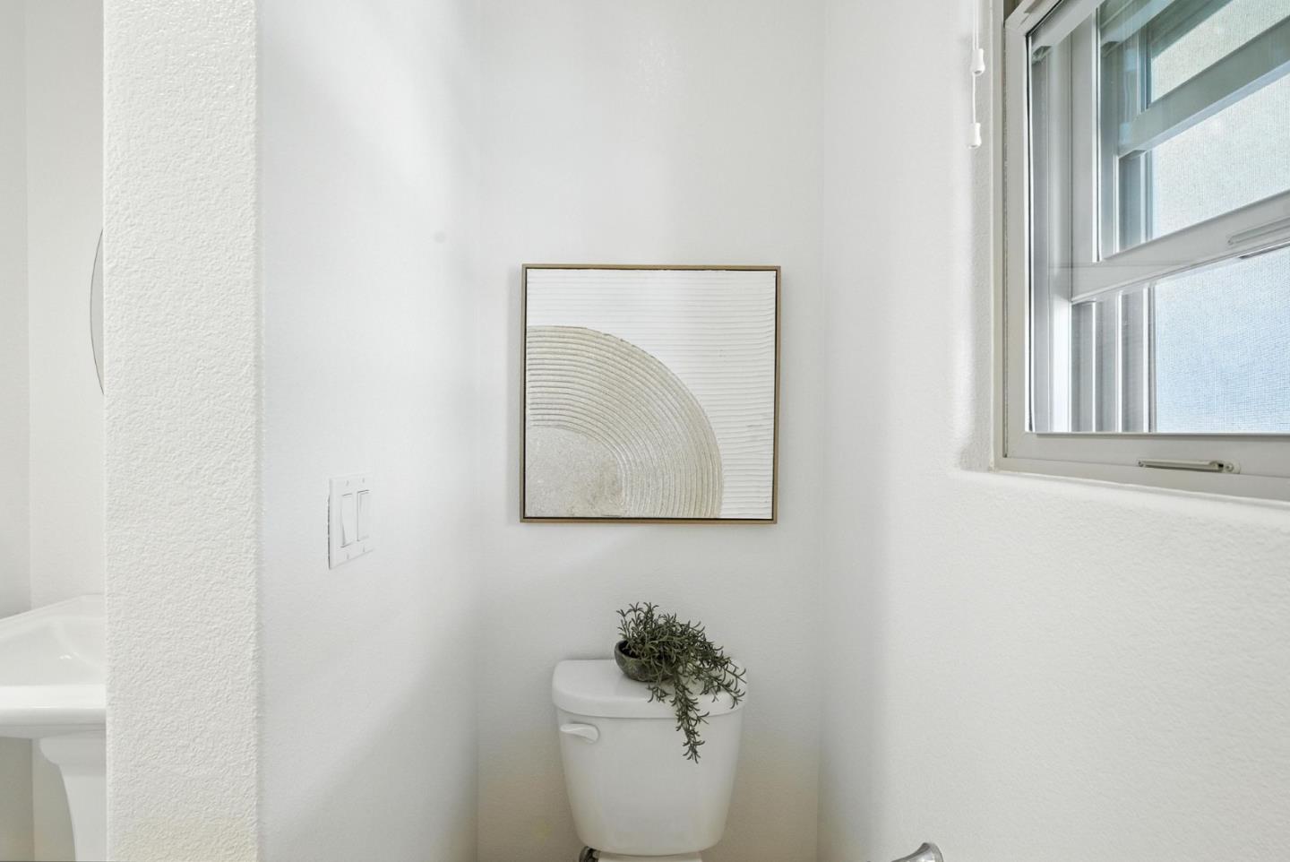 Detail Gallery Image 18 of 61 For 978 Cassia Pl, San Jose,  CA 95131 - 3 Beds | 3/1 Baths