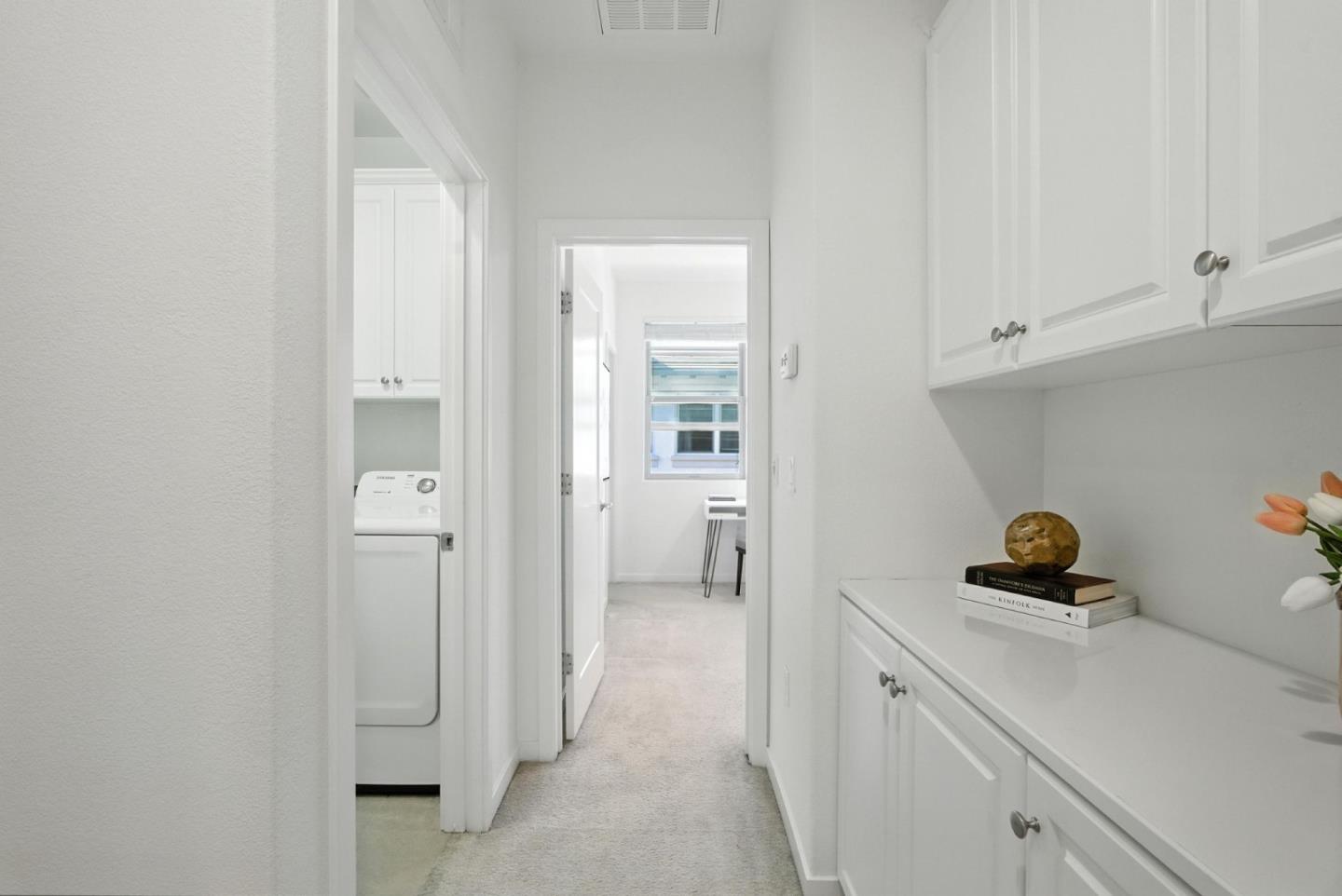 Detail Gallery Image 19 of 61 For 978 Cassia Pl, San Jose,  CA 95131 - 3 Beds | 3/1 Baths