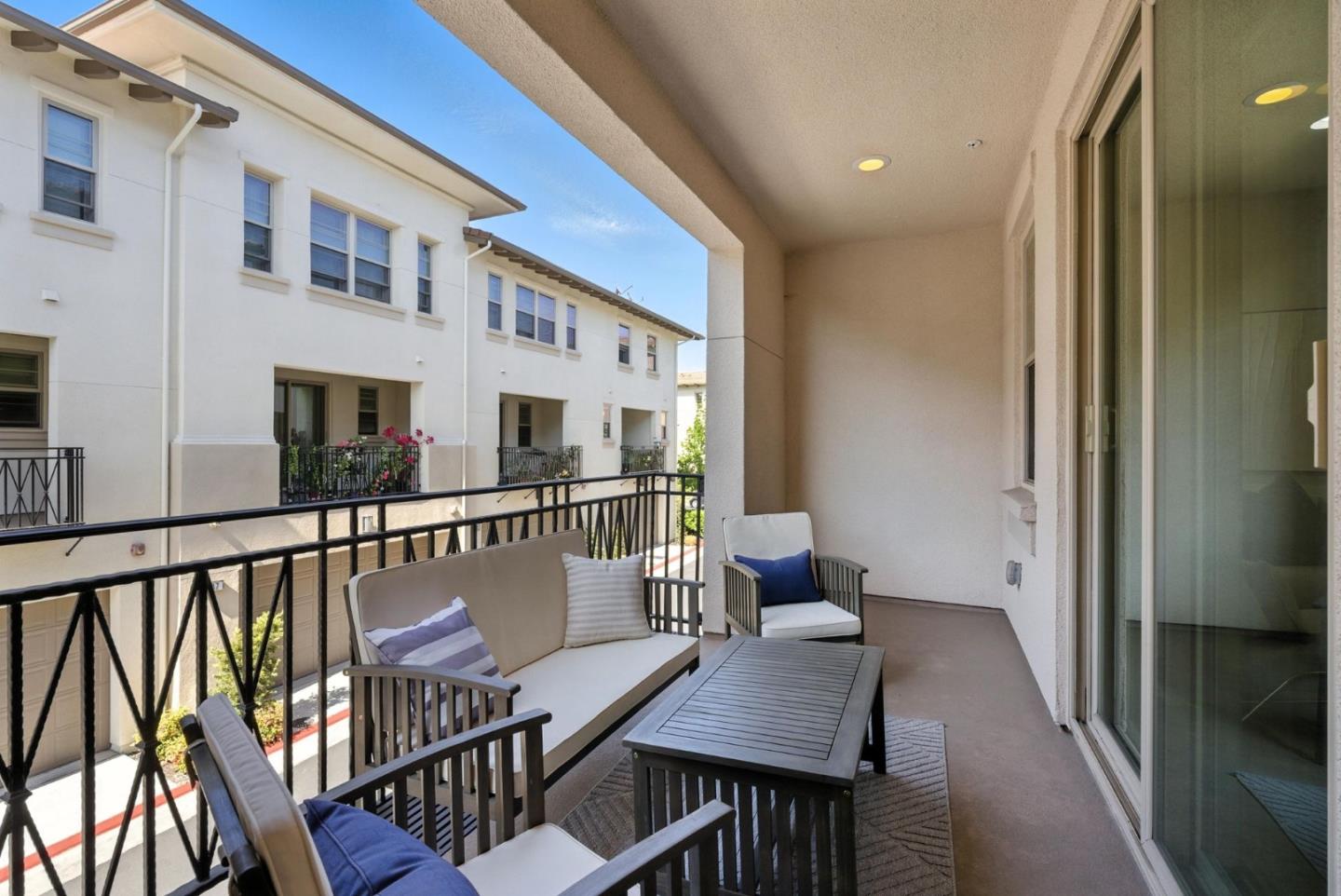 Detail Gallery Image 48 of 61 For 978 Cassia Pl, San Jose,  CA 95131 - 3 Beds | 3/1 Baths