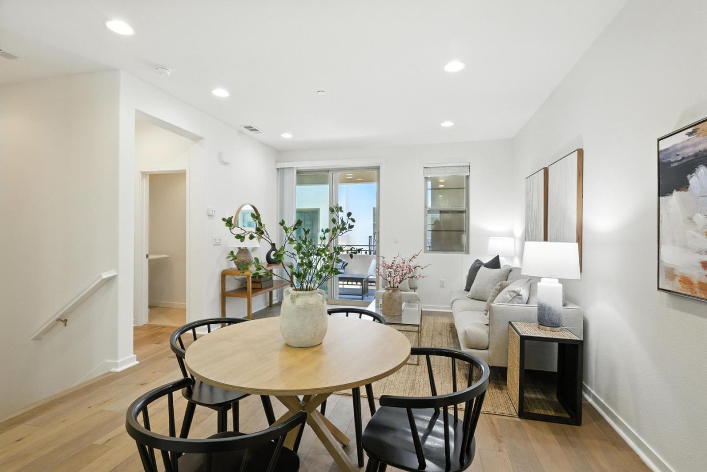 Detail Gallery Image 5 of 61 For 978 Cassia Pl, San Jose,  CA 95131 - 3 Beds | 3/1 Baths