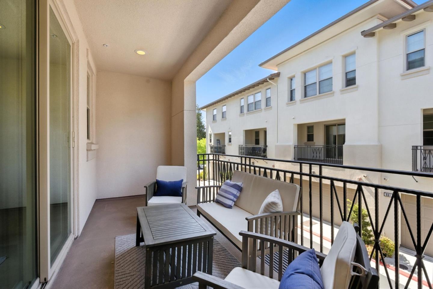 Detail Gallery Image 50 of 61 For 978 Cassia Pl, San Jose,  CA 95131 - 3 Beds | 3/1 Baths
