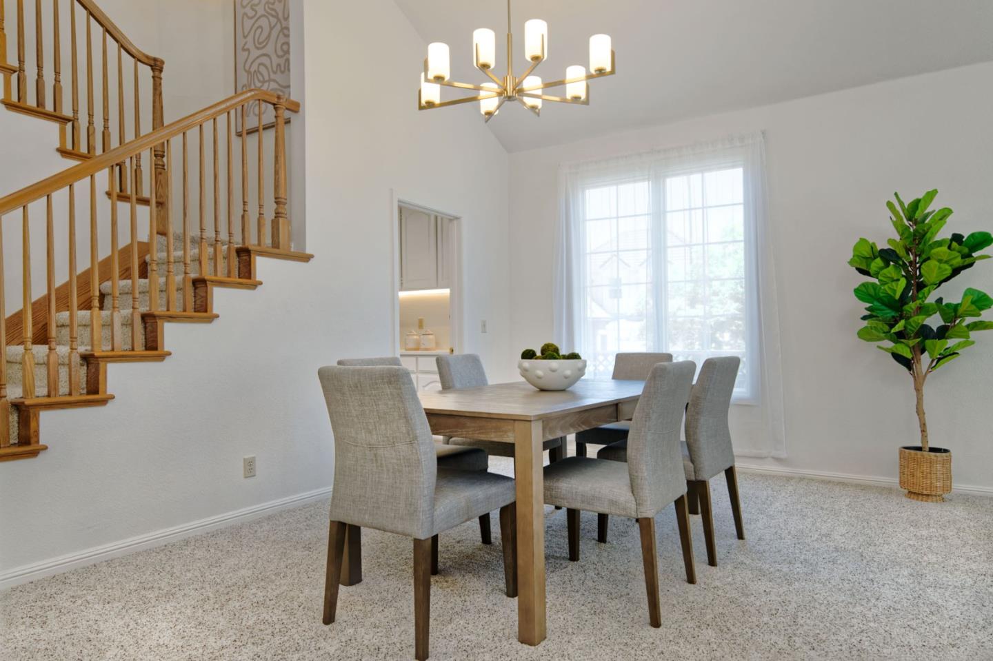 Detail Gallery Image 12 of 57 For 6536 Leyland Park Dr, San Jose,  CA 95120 - 4 Beds | 2/1 Baths