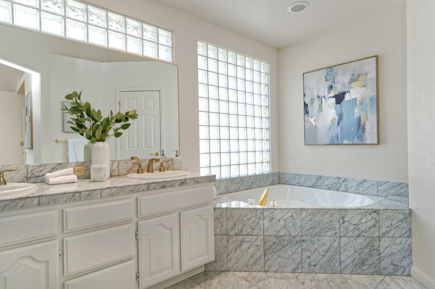 Detail Gallery Image 30 of 57 For 6536 Leyland Park Dr, San Jose,  CA 95120 - 4 Beds | 2/1 Baths