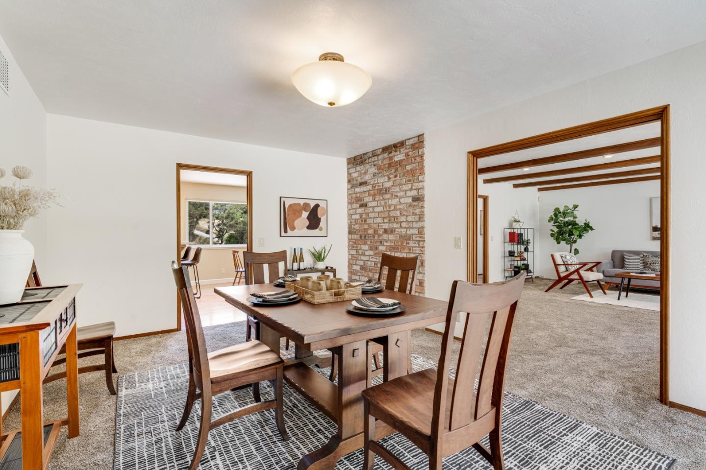 Detail Gallery Image 16 of 53 For 2071 Huntington Dr, Aptos,  CA 95003 - 3 Beds | 2 Baths