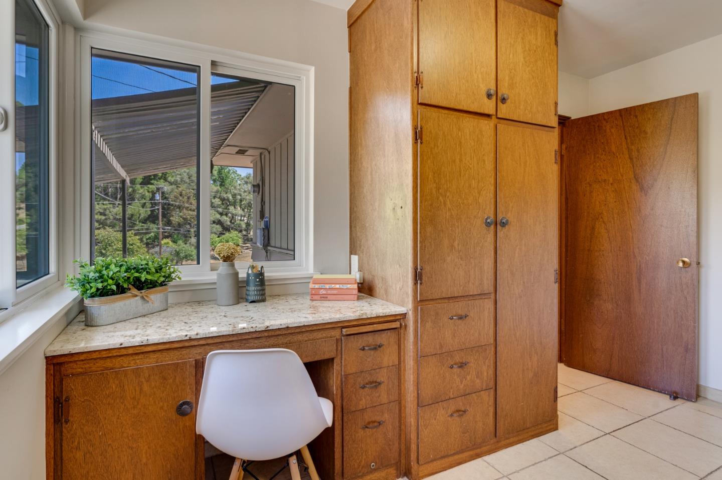 Detail Gallery Image 31 of 53 For 2071 Huntington Dr, Aptos,  CA 95003 - 3 Beds | 2 Baths