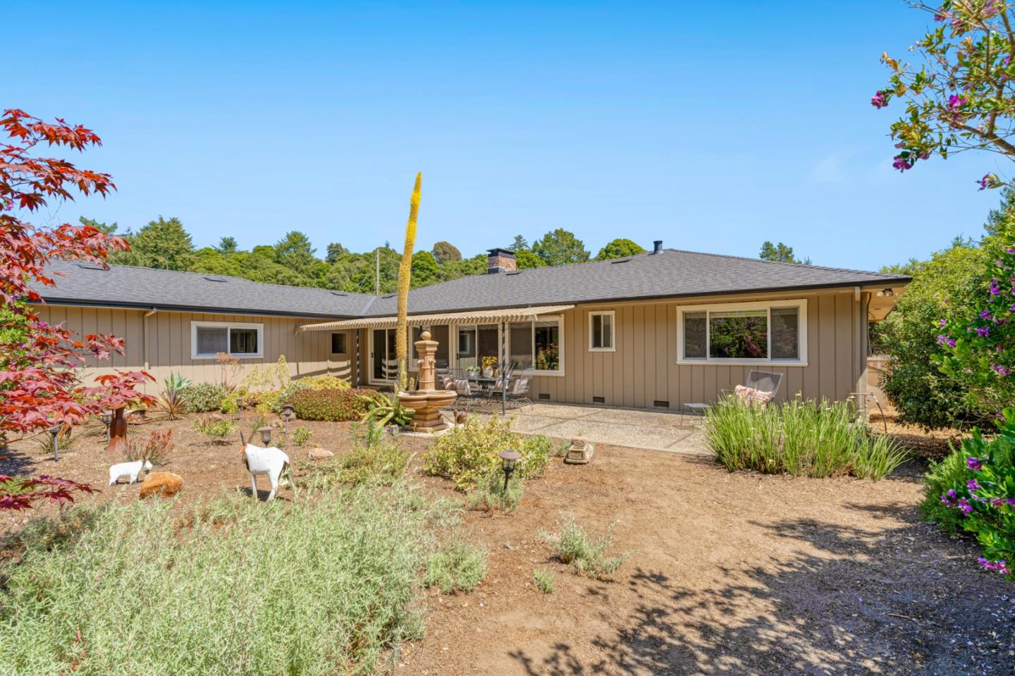 Detail Gallery Image 37 of 53 For 2071 Huntington Dr, Aptos,  CA 95003 - 3 Beds | 2 Baths