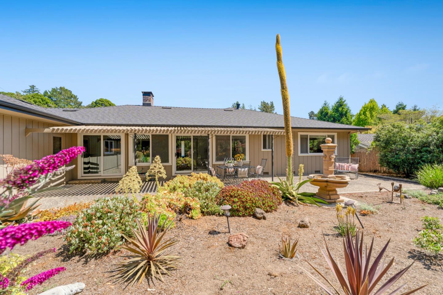 Detail Gallery Image 38 of 53 For 2071 Huntington Dr, Aptos,  CA 95003 - 3 Beds | 2 Baths