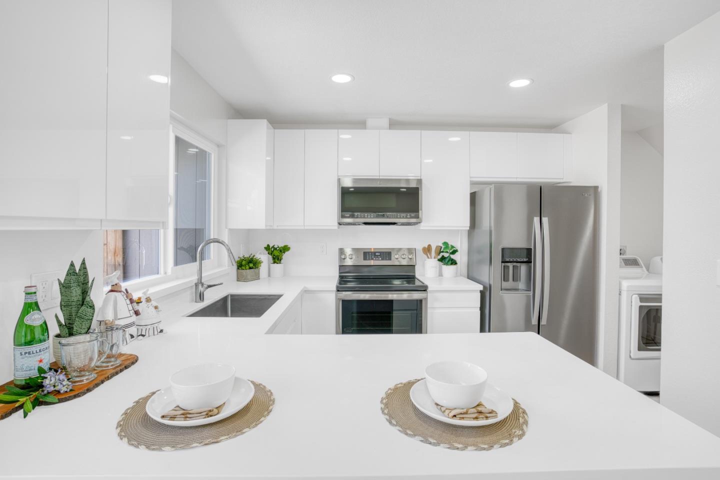 Detail Gallery Image 21 of 65 For 3016 Ironside Ct, San Jose,  CA 95132 - 4 Beds | 2/1 Baths