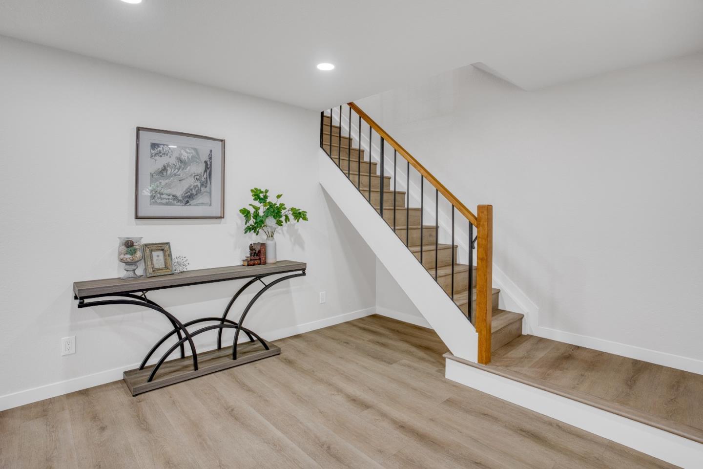 Detail Gallery Image 24 of 65 For 3016 Ironside Ct, San Jose,  CA 95132 - 4 Beds | 2/1 Baths