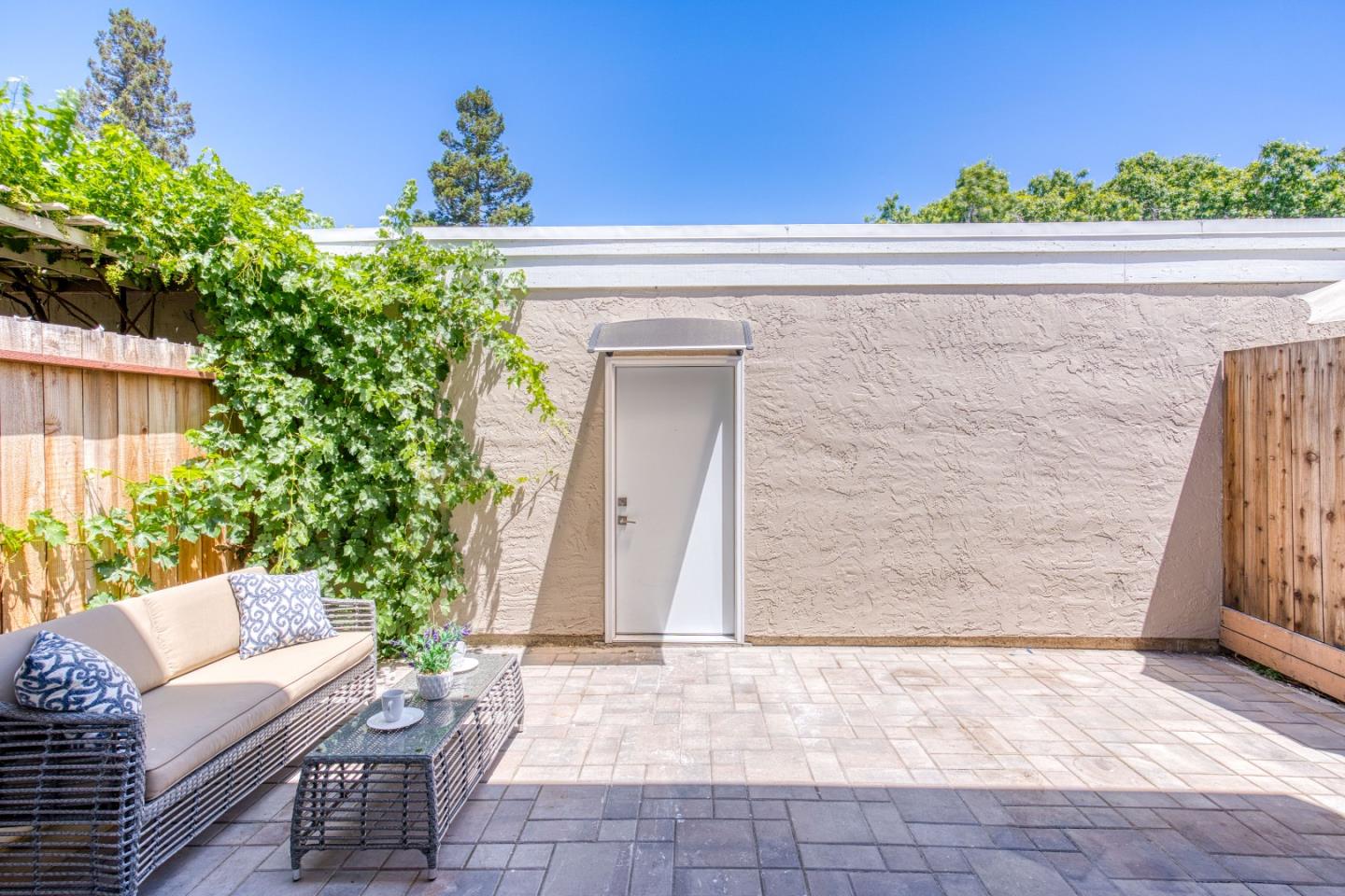 Detail Gallery Image 49 of 65 For 3016 Ironside Ct, San Jose,  CA 95132 - 4 Beds | 2/1 Baths