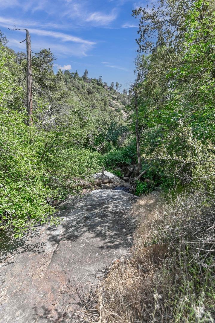 Detail Gallery Image 75 of 78 For 18757 Sunrise Way, Tuolumne,  CA 95379 - 5 Beds | 4 Baths