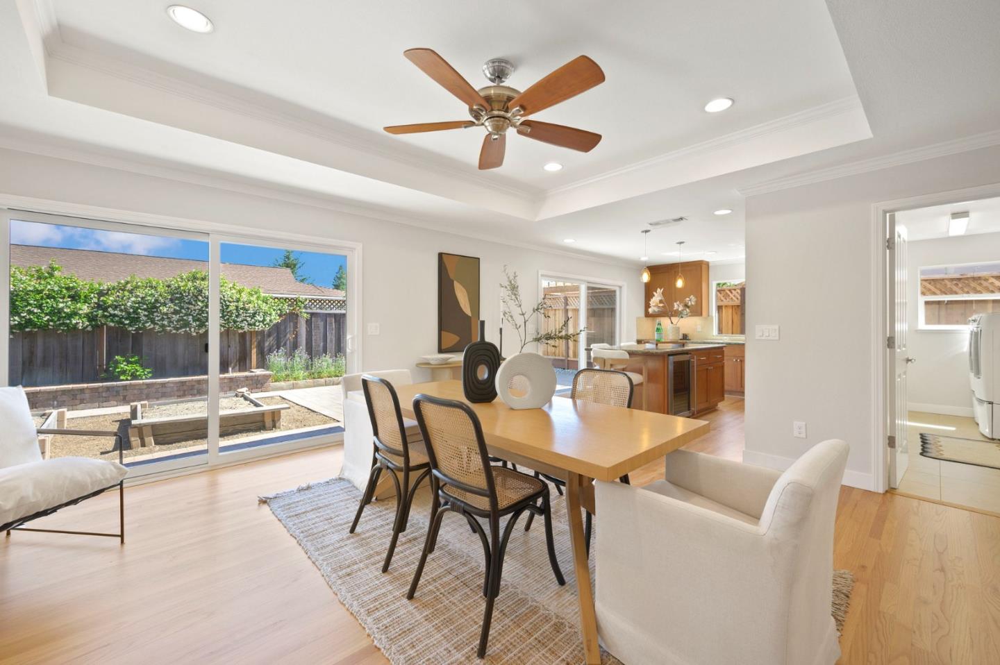 Detail Gallery Image 15 of 46 For 1682 Noreen Dr, San Jose,  CA 95124 - 3 Beds | 2 Baths