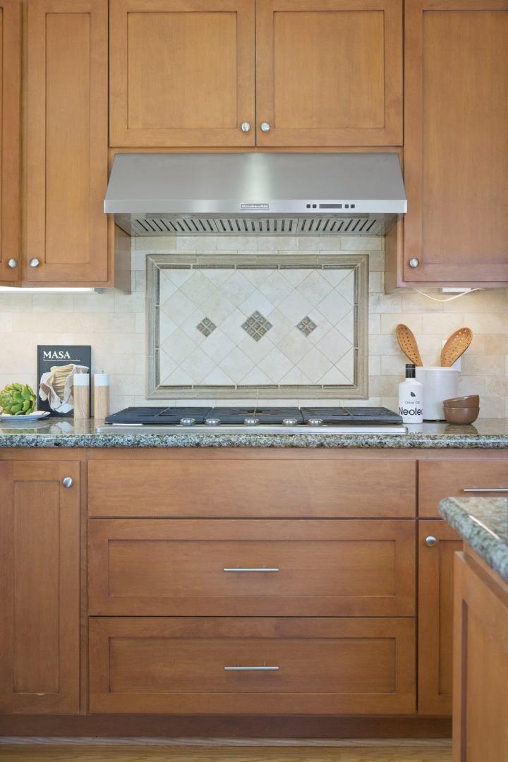 Detail Gallery Image 23 of 46 For 1682 Noreen Dr, San Jose,  CA 95124 - 3 Beds | 2 Baths