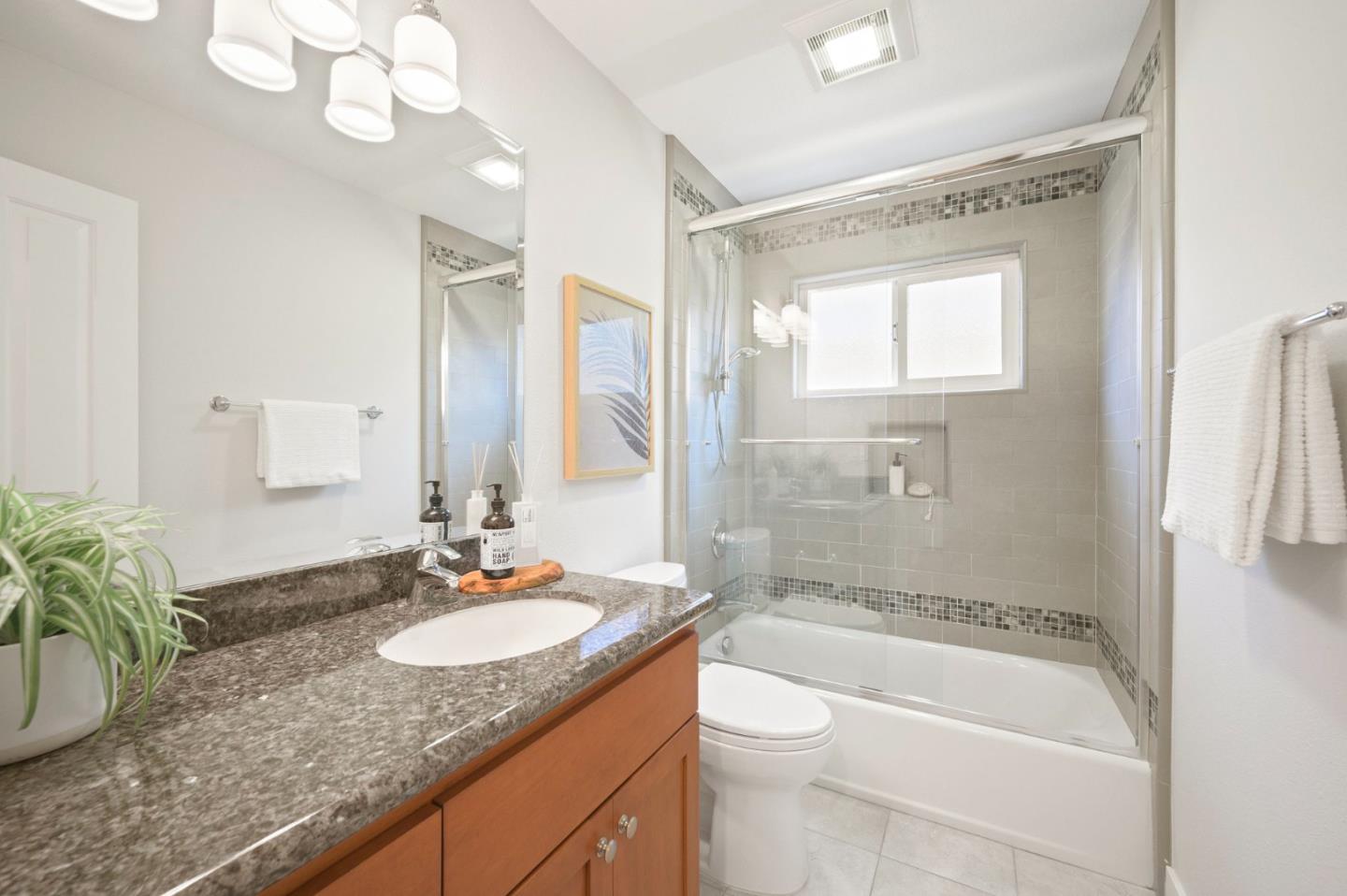 Detail Gallery Image 32 of 46 For 1682 Noreen Dr, San Jose,  CA 95124 - 3 Beds | 2 Baths
