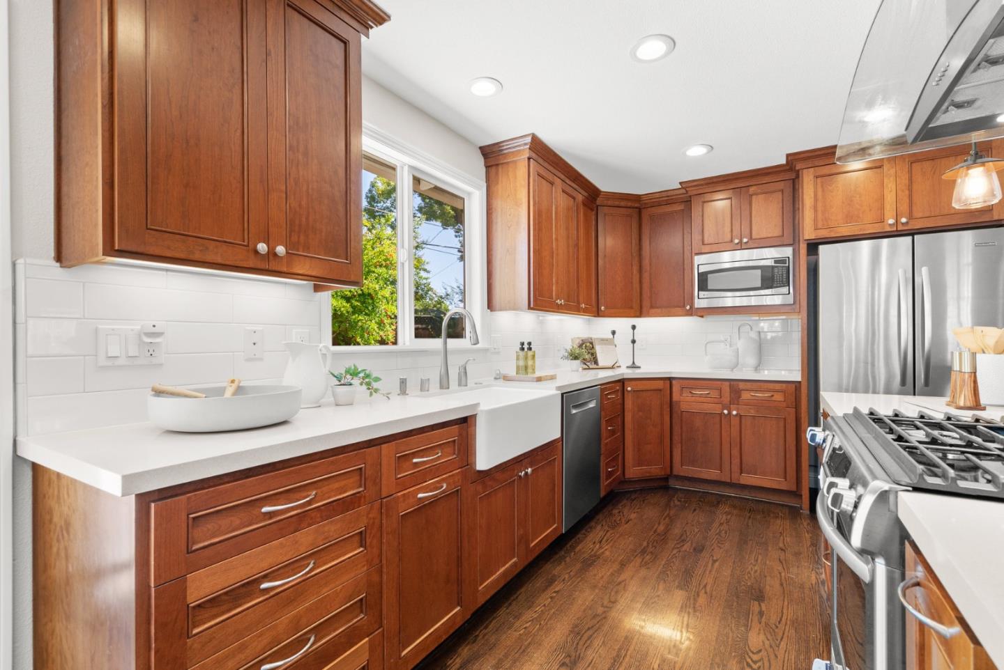 Detail Gallery Image 12 of 35 For 1967 Bernice Way, San Jose,  CA 95124 - 3 Beds | 1 Baths