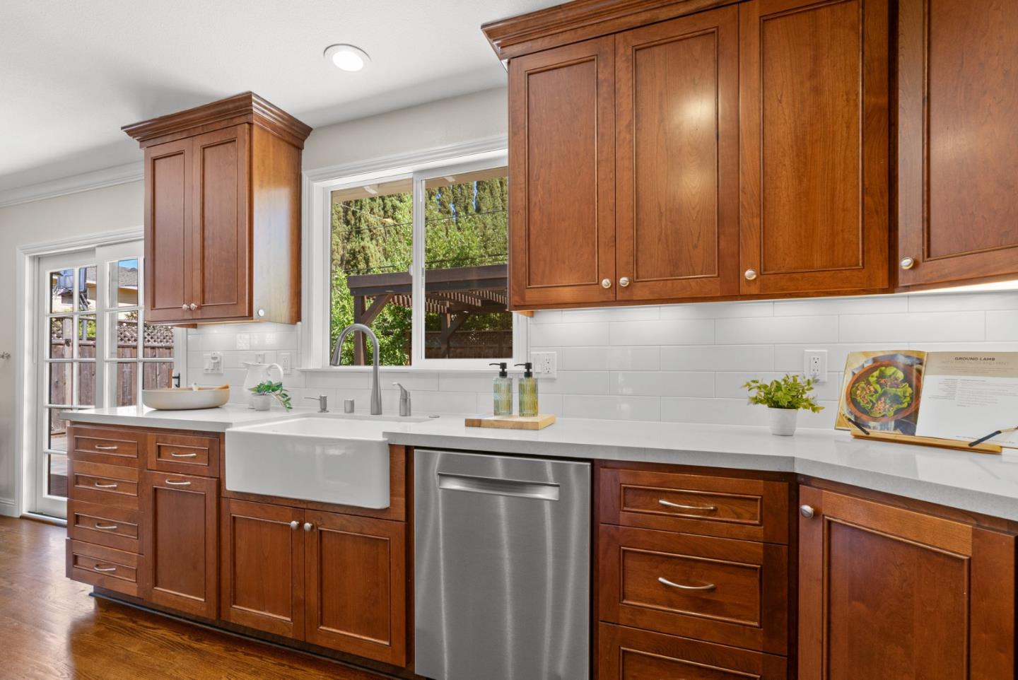 Detail Gallery Image 13 of 35 For 1967 Bernice Way, San Jose,  CA 95124 - 3 Beds | 1 Baths