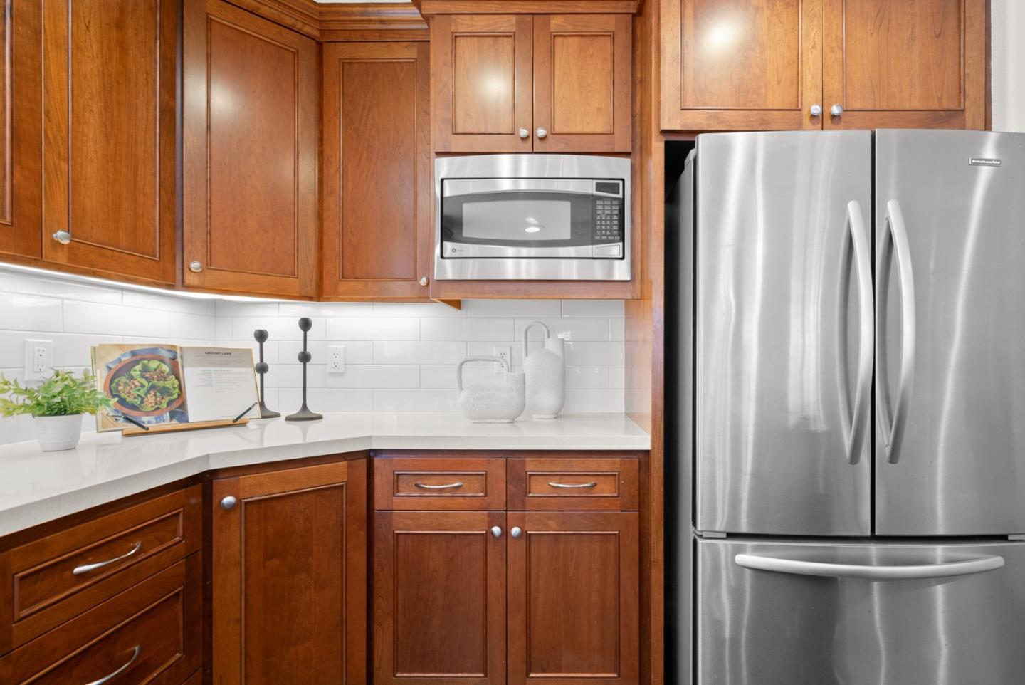 Detail Gallery Image 14 of 35 For 1967 Bernice Way, San Jose,  CA 95124 - 3 Beds | 1 Baths