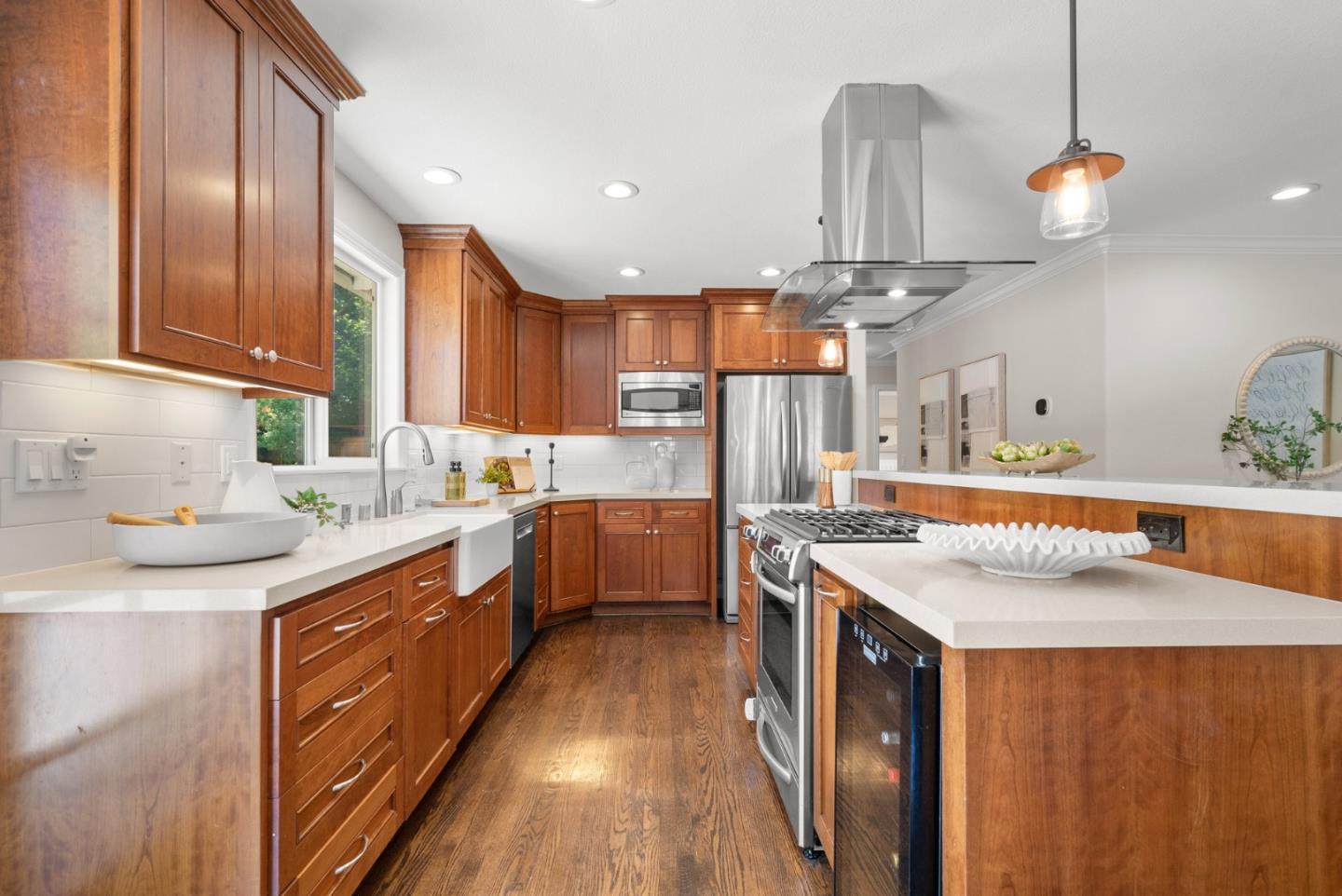 Detail Gallery Image 15 of 35 For 1967 Bernice Way, San Jose,  CA 95124 - 3 Beds | 1 Baths