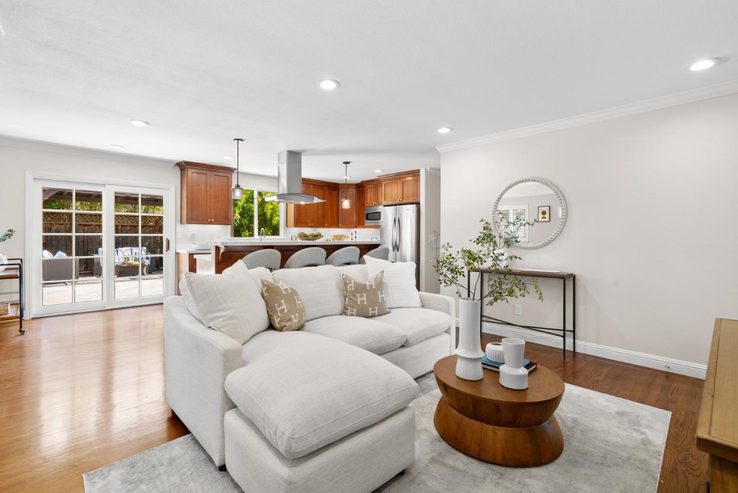 Detail Gallery Image 8 of 35 For 1967 Bernice Way, San Jose,  CA 95124 - 3 Beds | 1 Baths