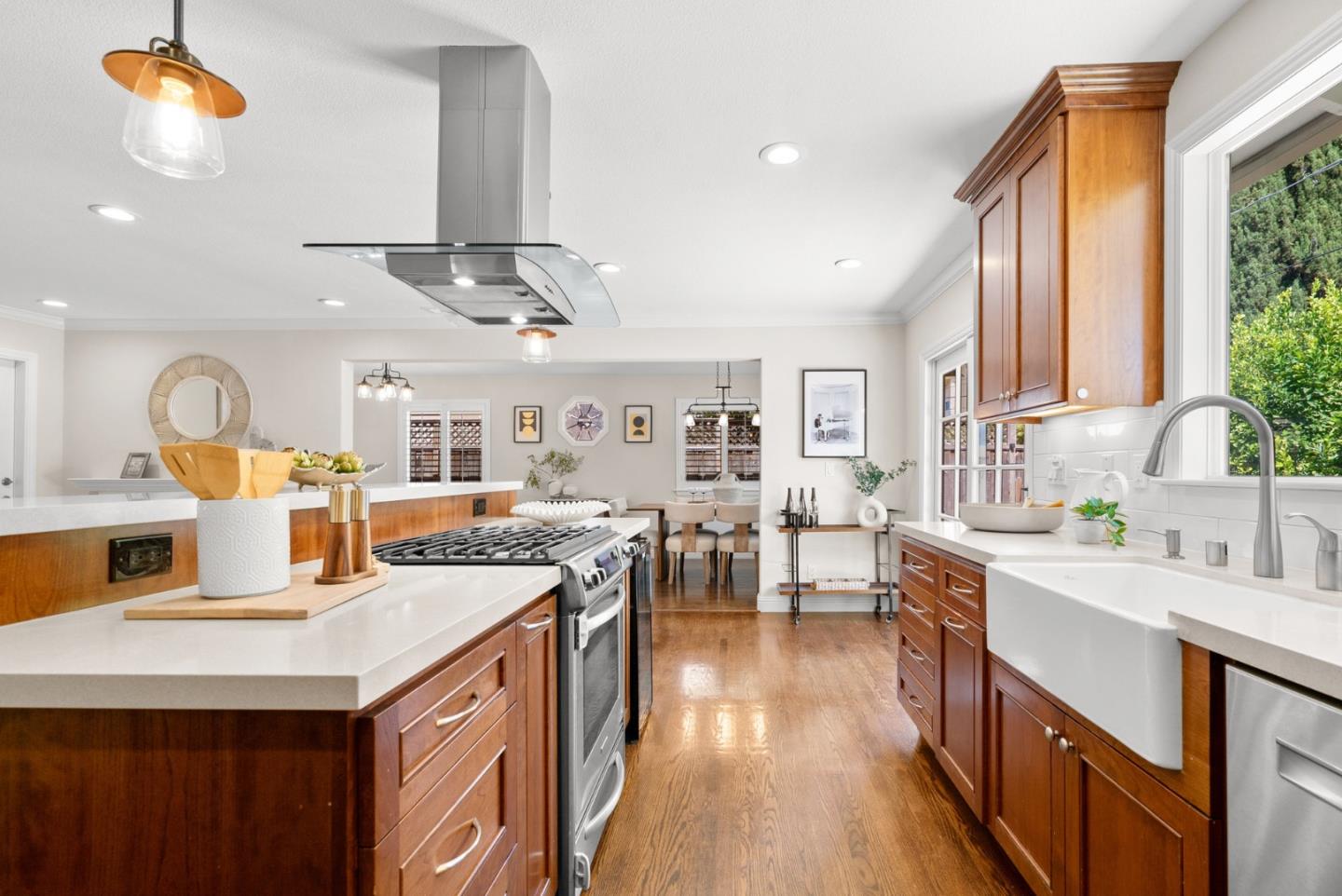 Detail Gallery Image 9 of 35 For 1967 Bernice Way, San Jose,  CA 95124 - 3 Beds | 1 Baths