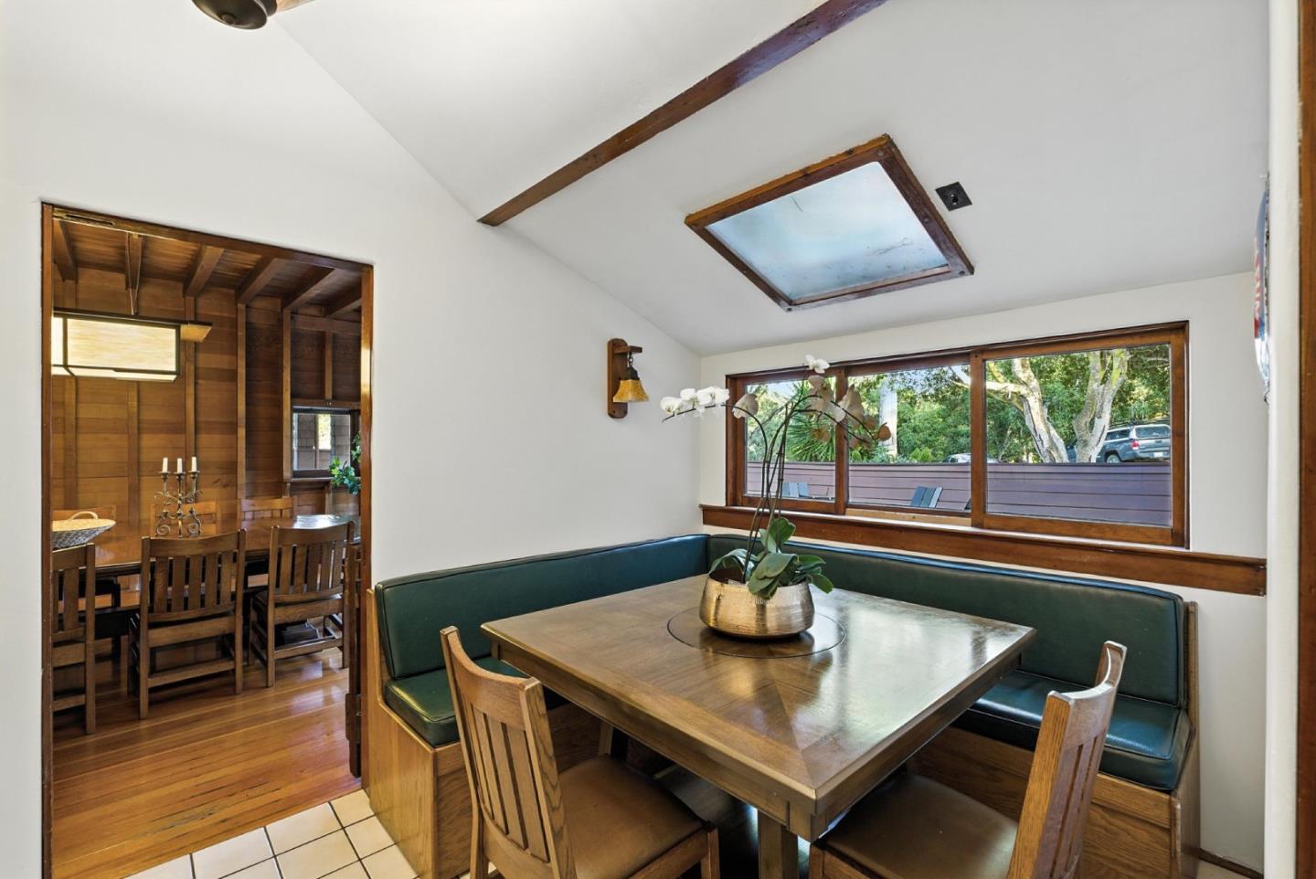 Detail Gallery Image 12 of 46 For 600 Martin St, Monterey,  CA 93940 - 6 Beds | 4/1 Baths