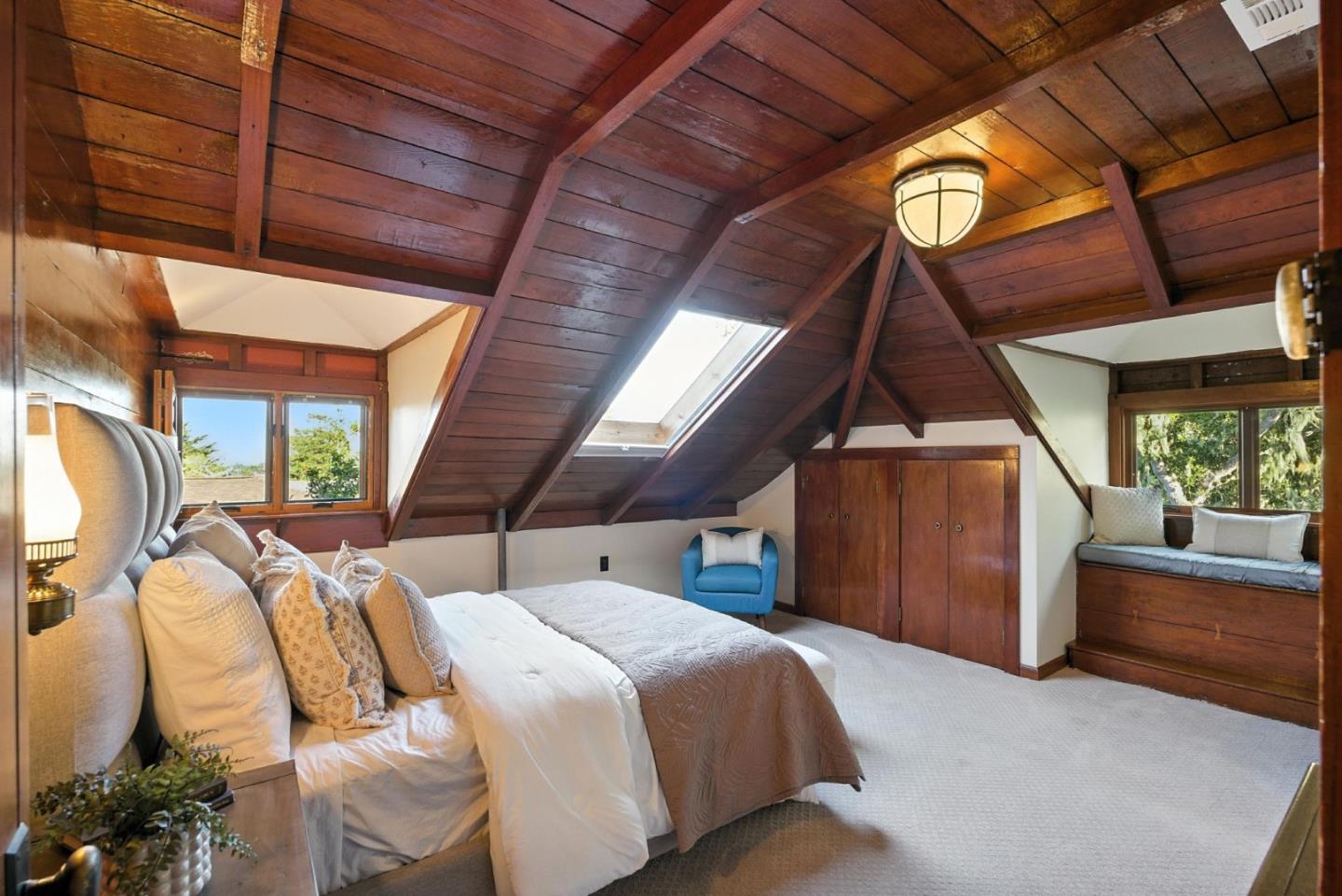 Detail Gallery Image 29 of 46 For 600 Martin St, Monterey,  CA 93940 - 6 Beds | 4/1 Baths