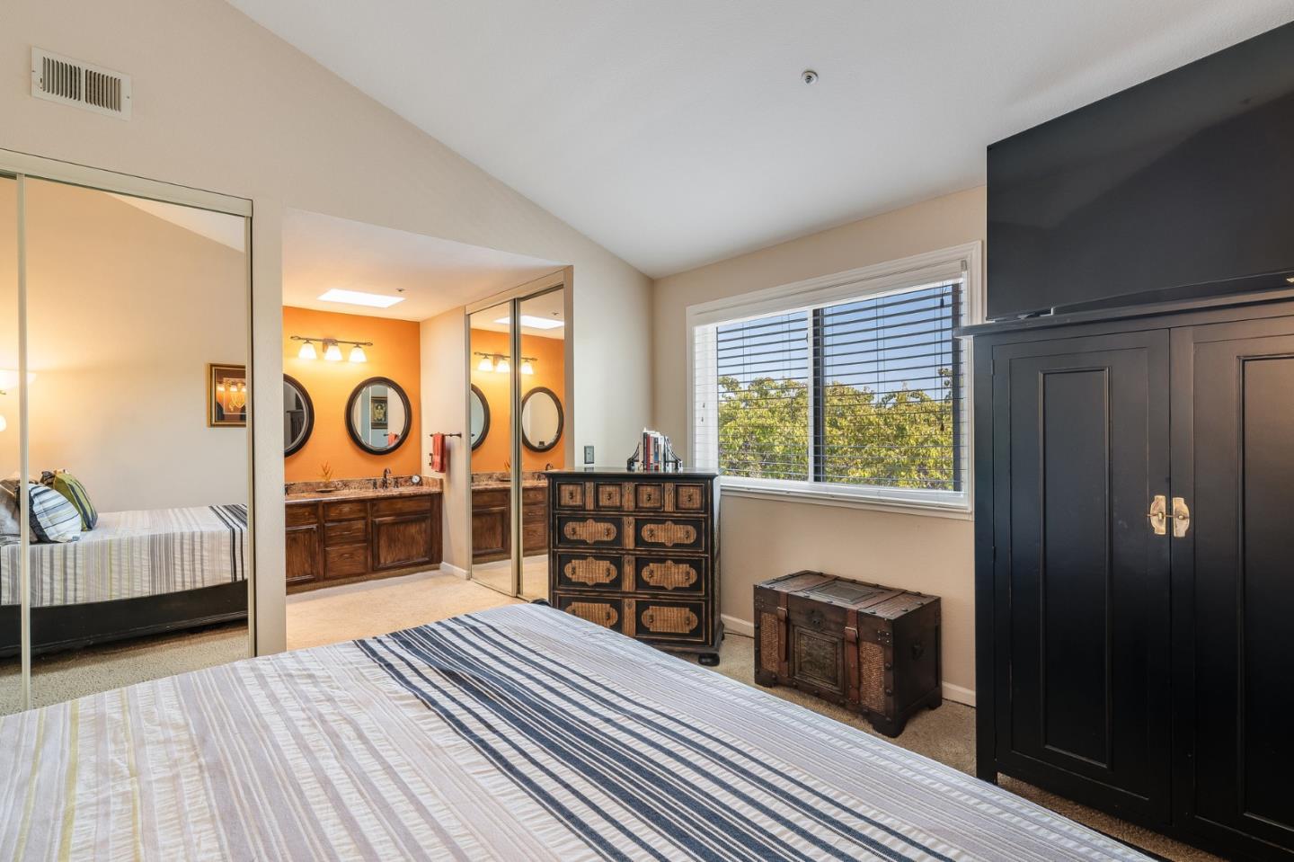 Detail Gallery Image 18 of 37 For 290 Bonita Ln, Foster City,  CA 94404 - 3 Beds | 2/1 Baths