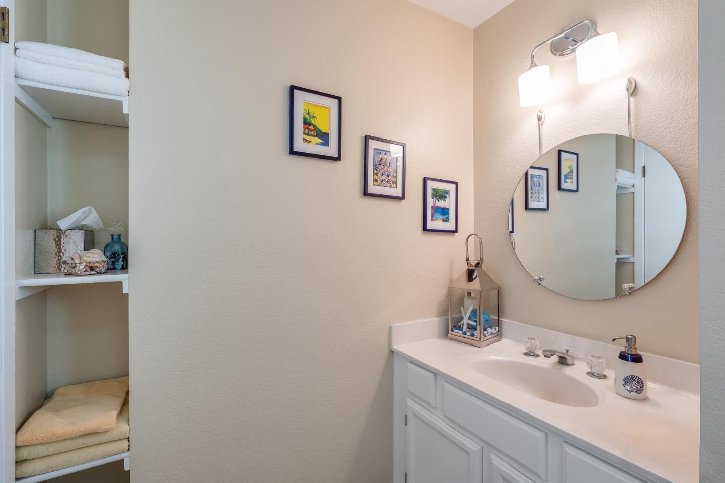 Detail Gallery Image 27 of 37 For 290 Bonita Ln, Foster City,  CA 94404 - 3 Beds | 2/1 Baths