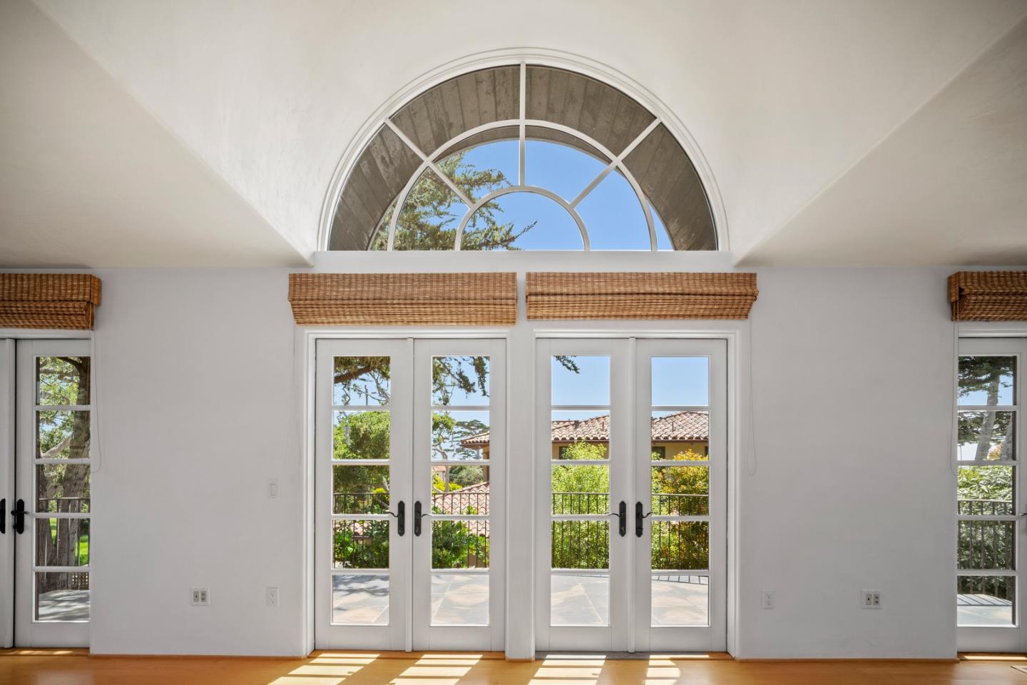 Detail Gallery Image 20 of 27 For 1030 Vaquero Rd, Pebble Beach,  CA 93953 - 4 Beds | 2/1 Baths